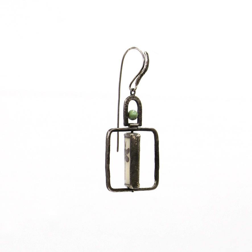 Earrings.. sterling silver - The LoU Zeldis Collection.... 