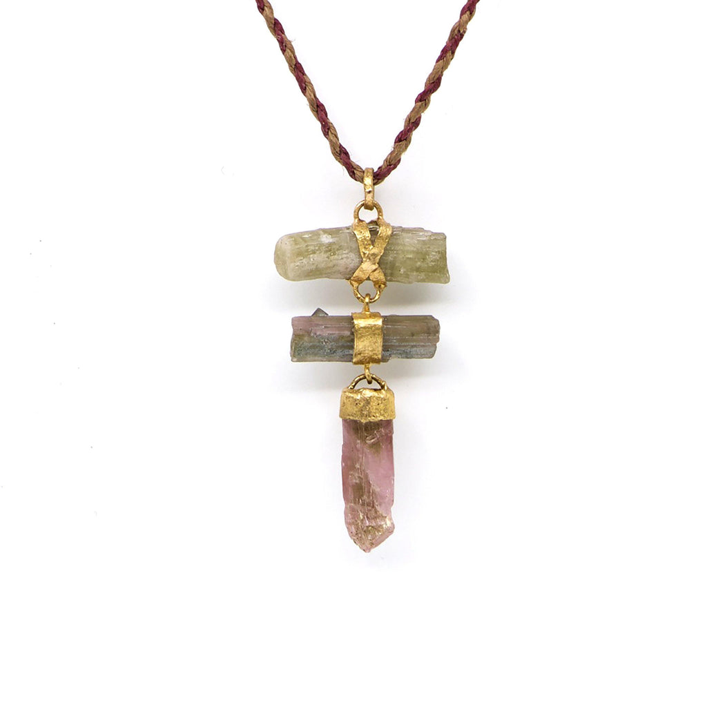 Pendants.. 22k gold - The LoU Zeldis Collection.... 
