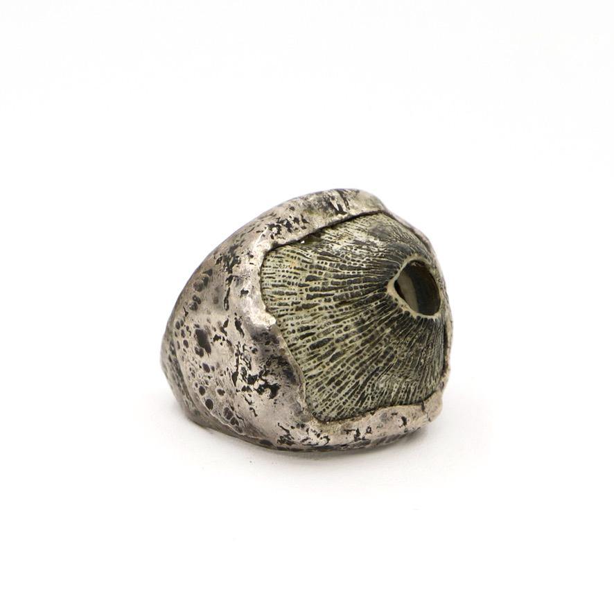 Sterling Silver Ring - The LoU Zeldis Collection.... 