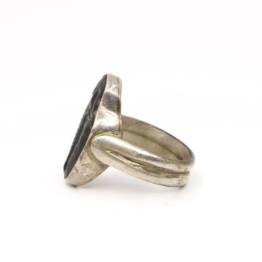 Sterling Silver Ring - The LoU Zeldis Collection.... 