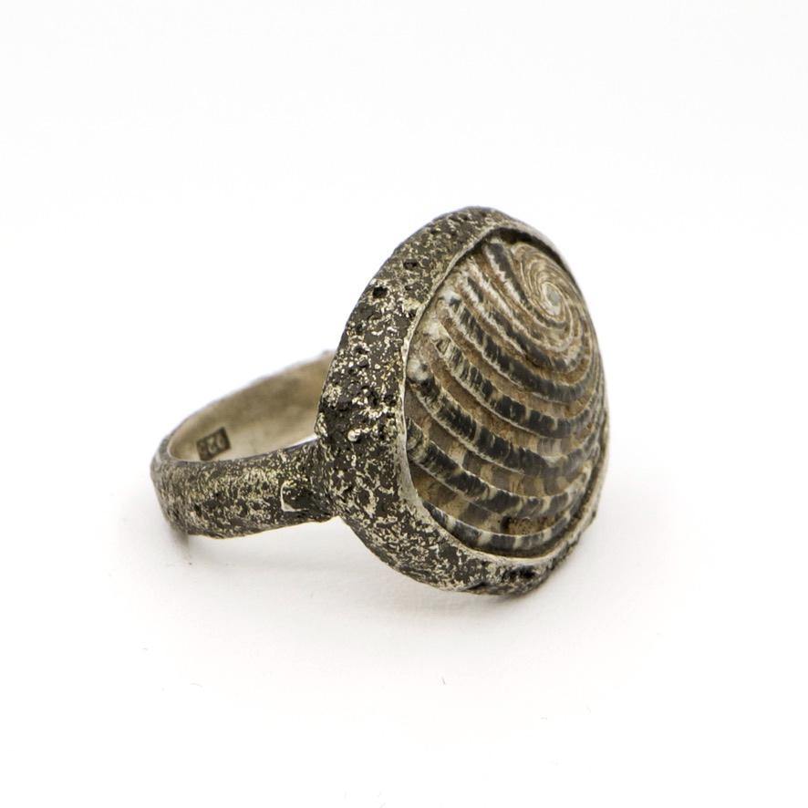 Sterling Silver Ring - The LoU Zeldis Collection.... 