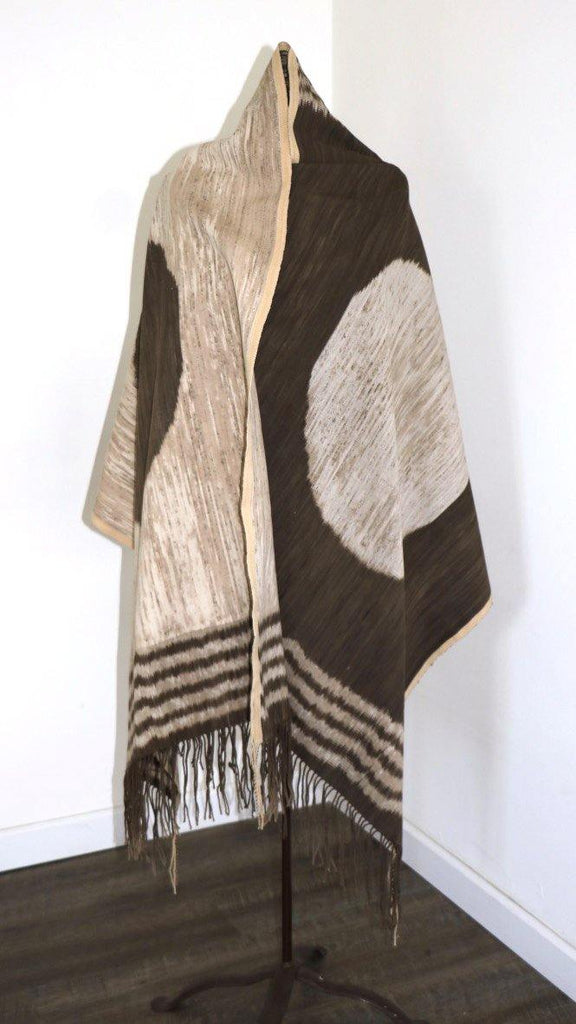 Day Night Circle Ikat.. - The LoU Zeldis Collection.... 
