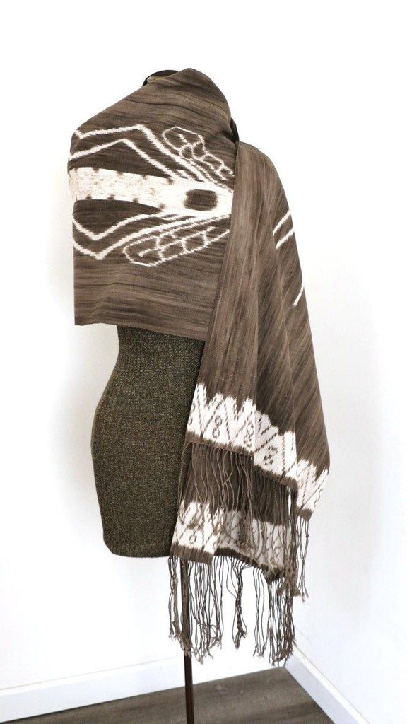 Mosquito Ikat.. - The LoU Zeldis Collection.... 