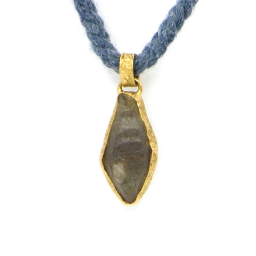 Pendants.. 22k gold - The LoU Zeldis Collection.... 