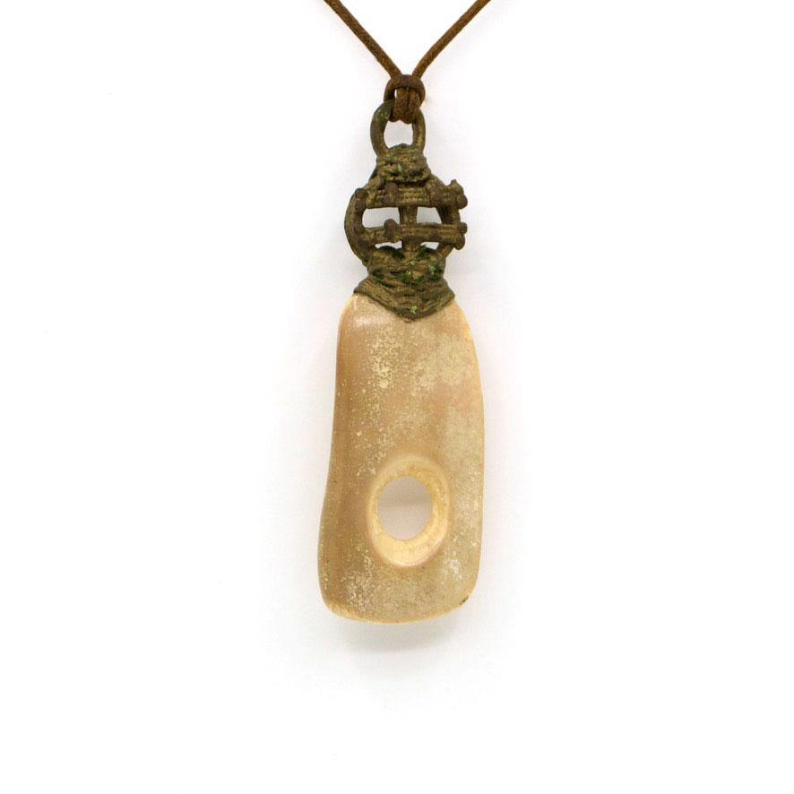 Pendants.. the early years - The LoU Zeldis Collection.... 