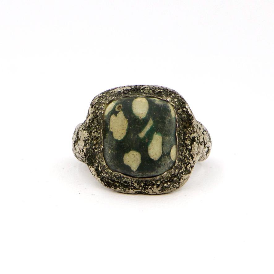 Sterling Silver Ring - The LoU Zeldis Collection.... 